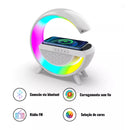 LUMINÁRIA DE MESA EM G COM CARREGAMENTO WIRELESS E SOM BLUETOOTH